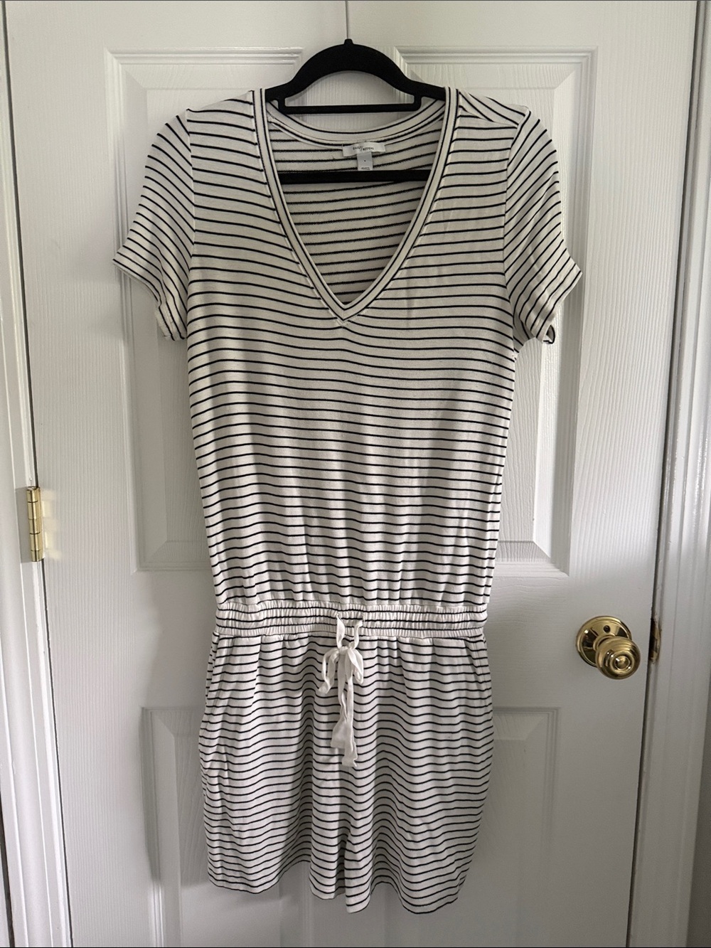 Daily Ritual White & Black Striped V-Neck Drawstring Mini Dress